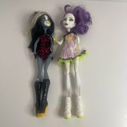 Monster high doll lot of two  Spectra Vondergeist meowlody or werecat doll