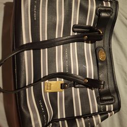 Tommy Hilfiger purse