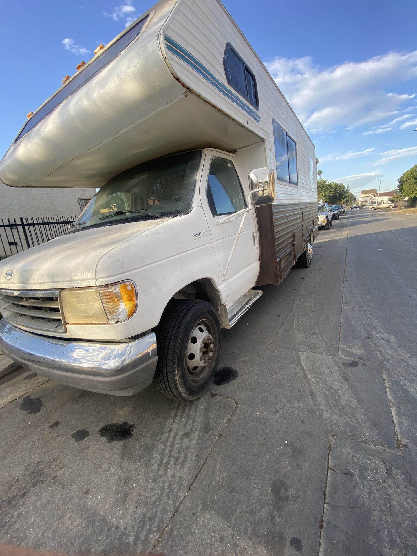 1994 Ford Winds E350 Motor Vehicle