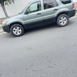 2005 FORD SCAPE 4WD