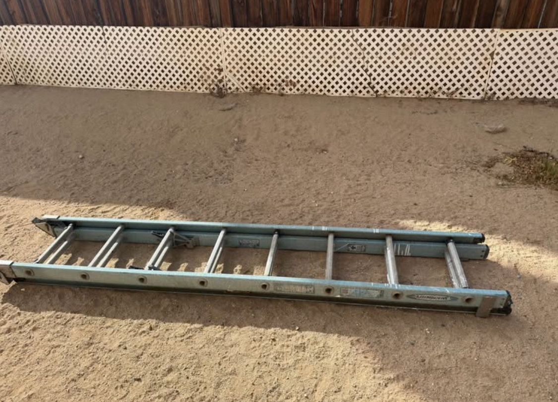 16 Feet Ladder 