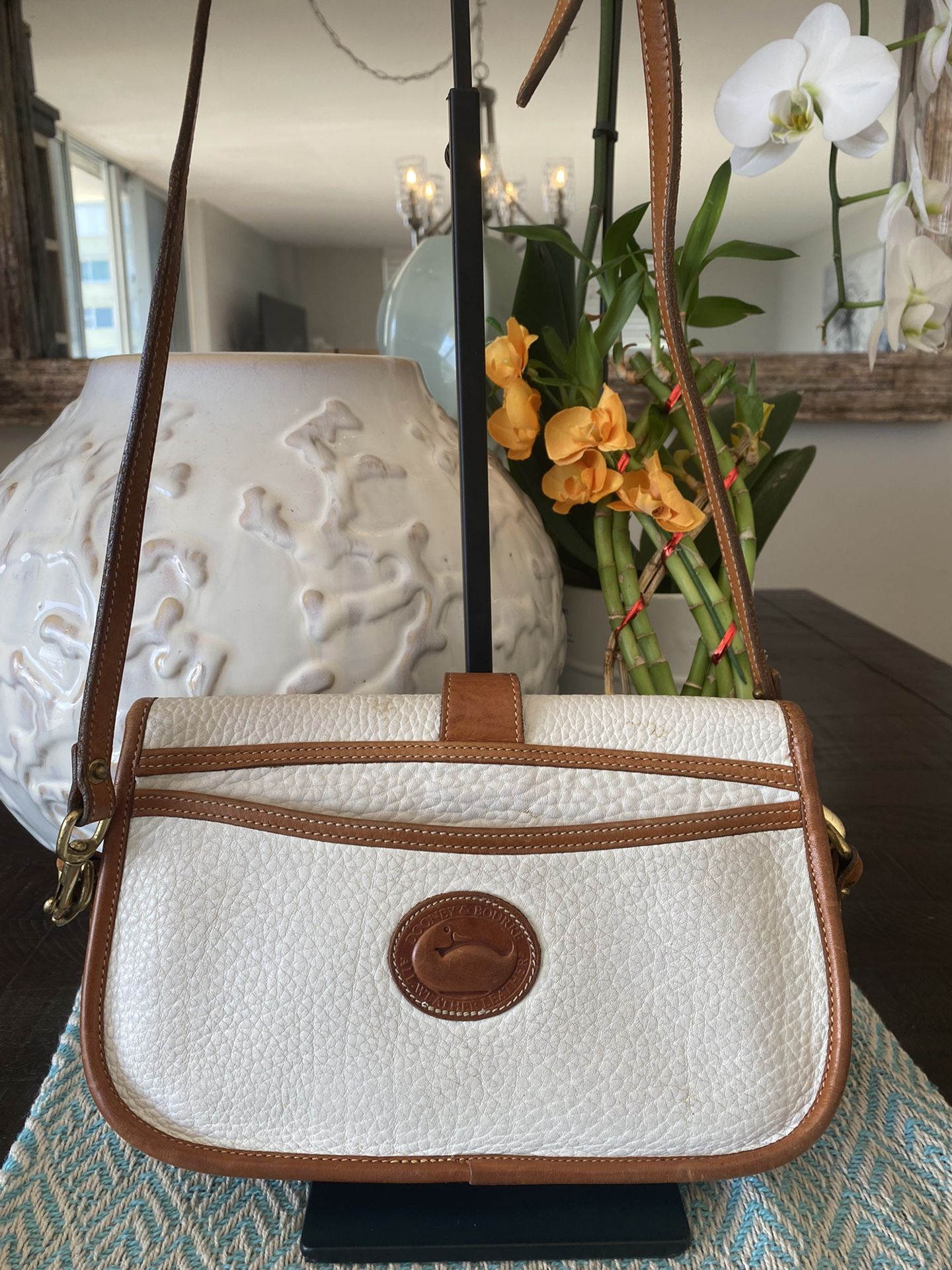 Dooney and bourke fleur de lis hotsell