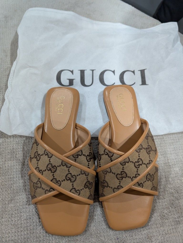 Nice Sandals Size 6 1/2