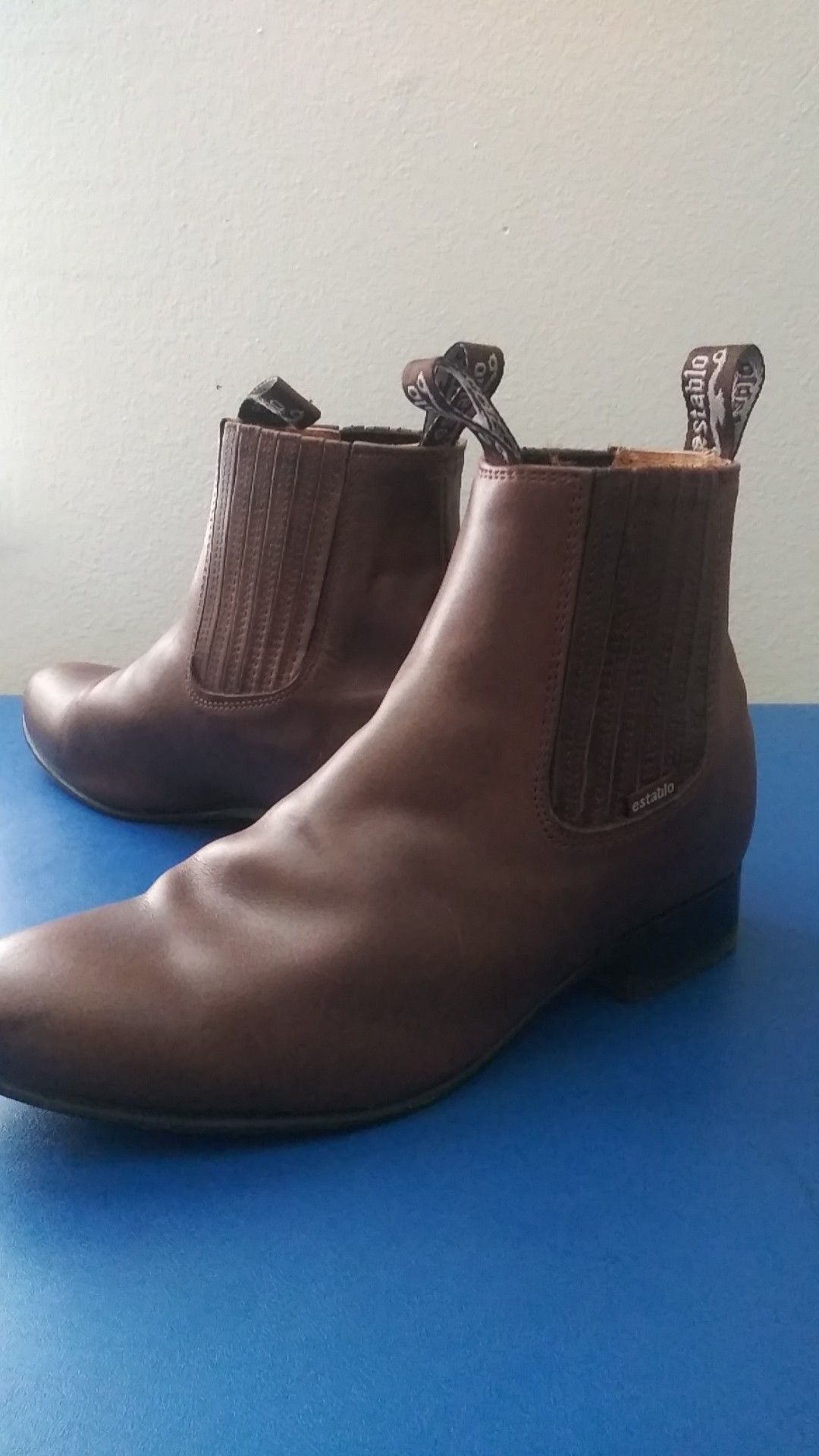 Establo Brown Leather Style Boots