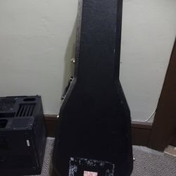 Hardshell Acoustic Guitar case Tsa approved great shape Fits Most Any Acoustig Guitar