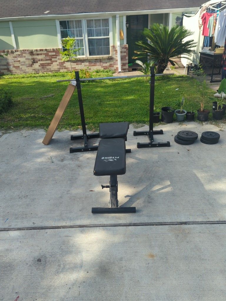 Fly Bird Inclined bench Includes Bars And 4 Weight Plates