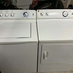 Matching Ge W/d Set ($450)