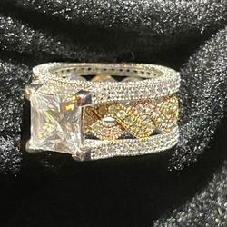 Ornate CZ Stone Ring 