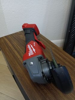 Milwaukee angle grinder