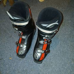 Ski Boots 