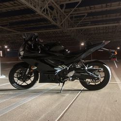 2021 Yamaha R3