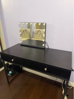 Black Vanity
