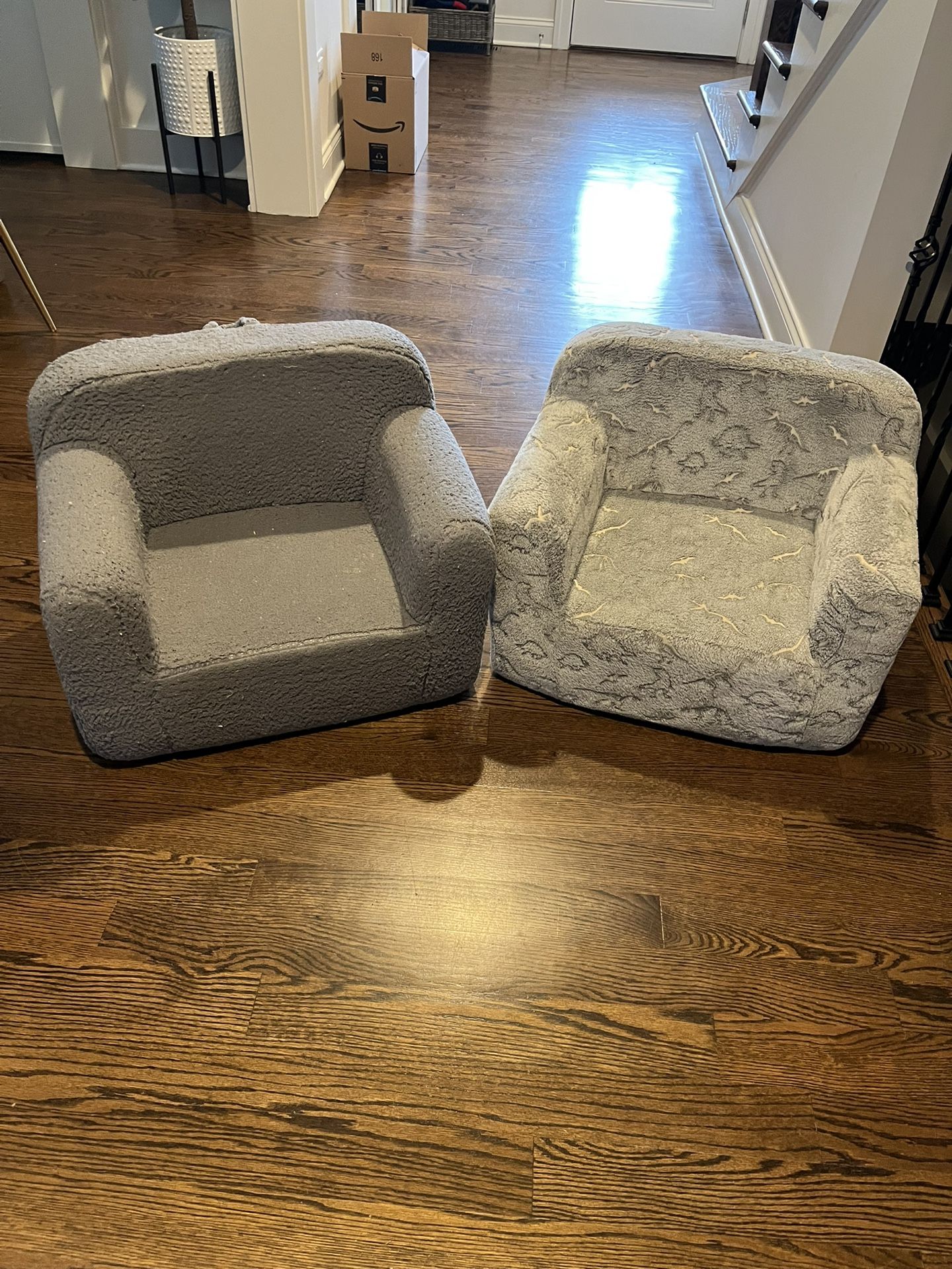 Kids Chair/Couch/Seat