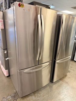 Lg refrigerator 33” width