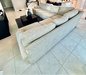 Sectional couch