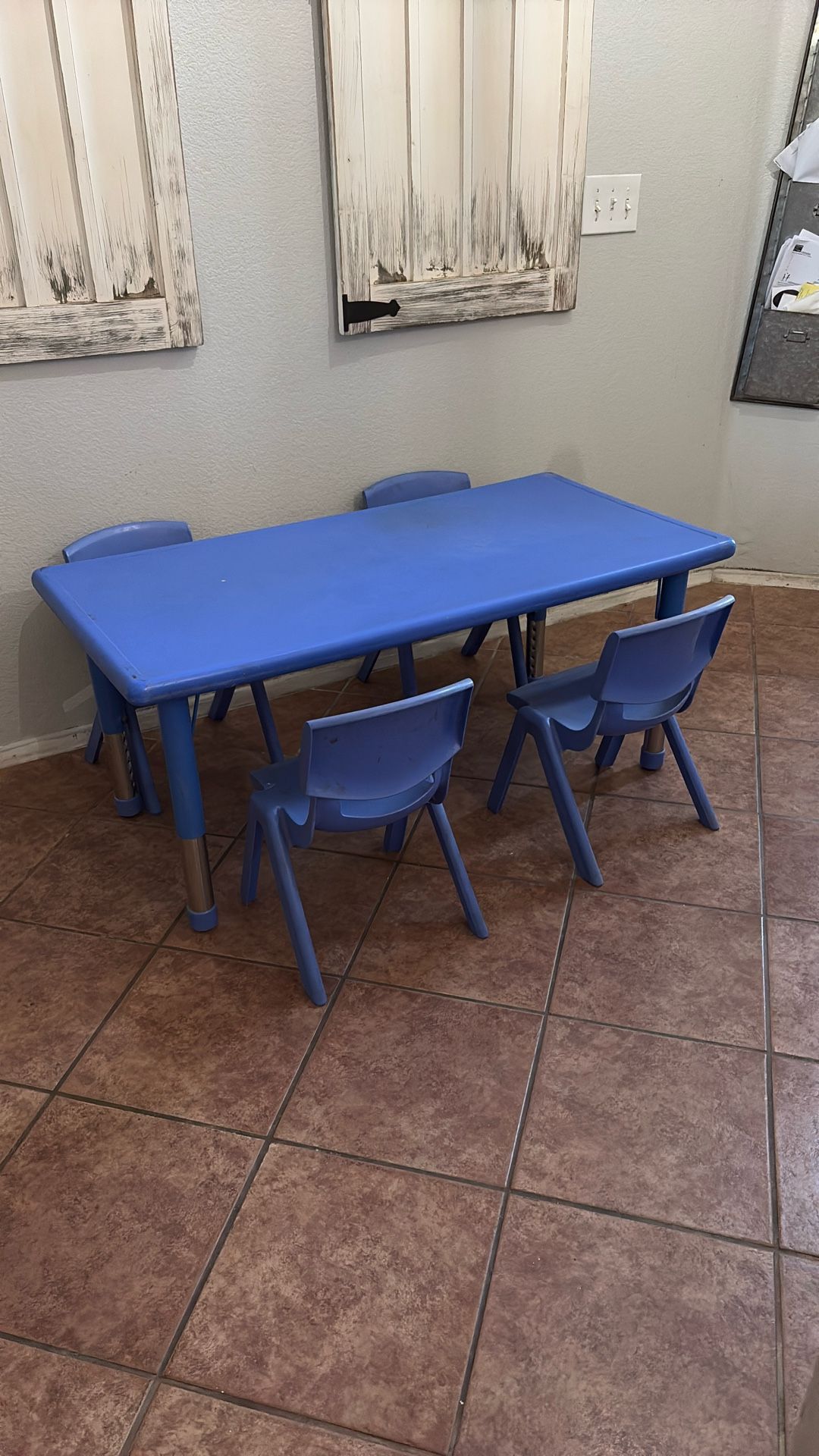 Daycare Kids Table