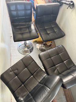 bar stools