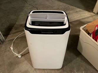 14000 BTU portable AC. Only 2months old!!