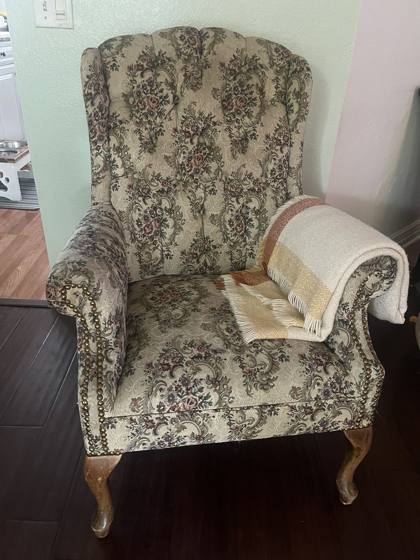 Vintage Chair 