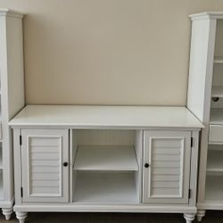 Cottage Coastal Entertainment Center Towers