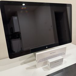 27inch Apple Display + BRAND NEW Magic Keyboard + Magic Mouse (New) bundle