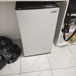 Refrigerador Magic Chef