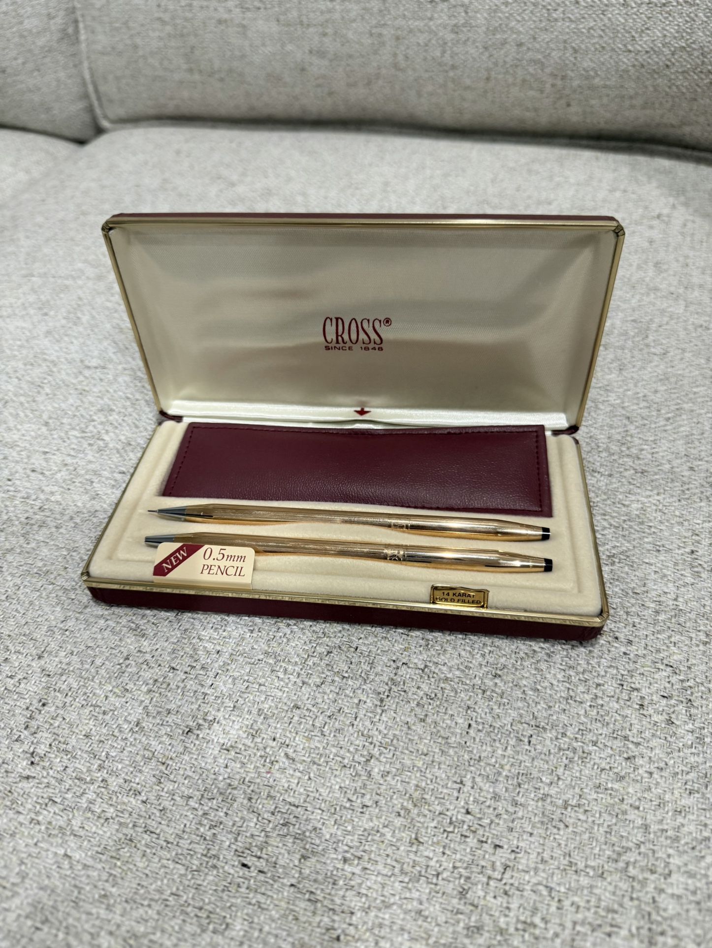 Vintage Antique Cross 14K Gold Filled Ballpoint Pen and 0.5 mm mechanical Pencil with Eraser Set. Both featuring 14 karat gold-filled finish on the ca