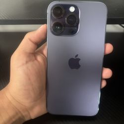 iPhone 14 Pro Max - Unlocked - 128GB