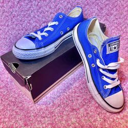 NWT ROYAL BLUE CONVERSE 