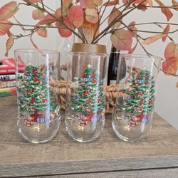 🎄 Holiday Glassware Bundle – 12 Pieces (includes carrying case)