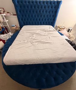 Round velvet queen bed