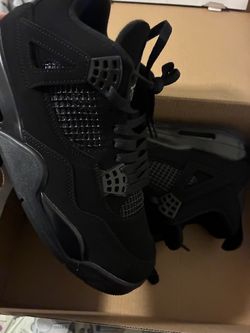 Black Cat Jordan 4 Size 9