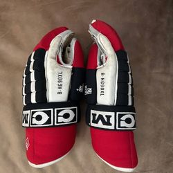 Hockey Gloves - Vintage CCM Pro Gard