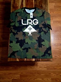 LRG Men's Camouflage Graphic Tee
