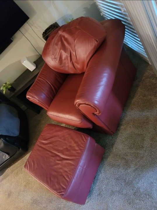 Leather Chair With Ottoman