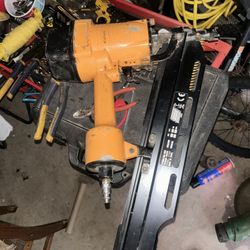 Bostitch F28WW pneumatic framing naile