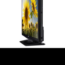 Samsung Smart TV 29” Works Perfect – Great for Bedroom, Office