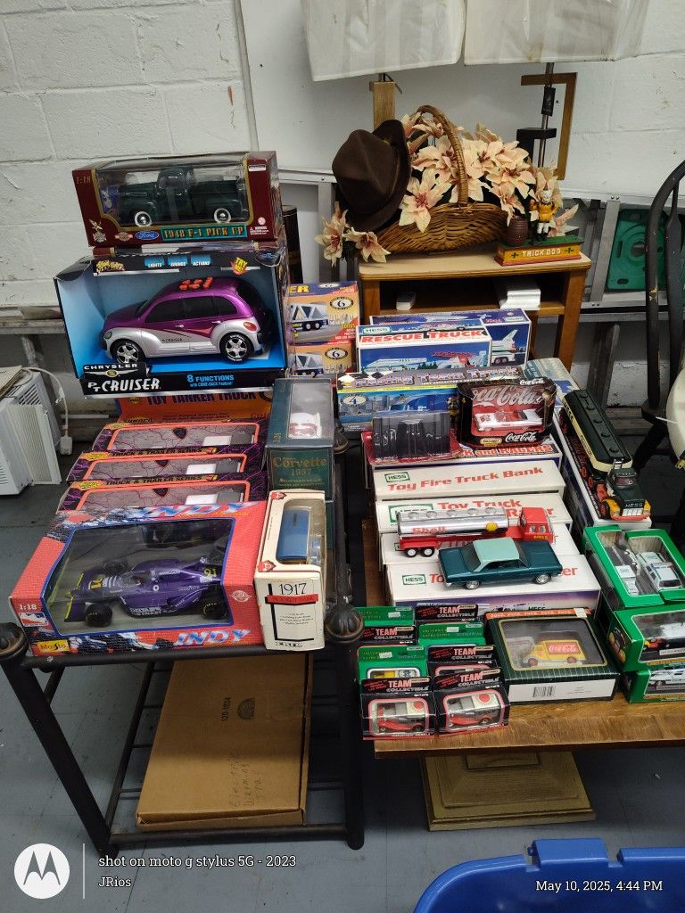 All Kinds Of Trucks, Hess, Shell Etc Etc And Vintage Cars