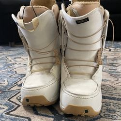BURTON SNOWBOARDING BOOTS 