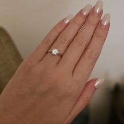 Engagement Ring Size 7.5-8 US Size Moissanite Stone 