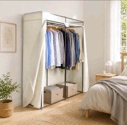 Mobile clothes closet