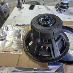 Planet Audio Subwoofer 