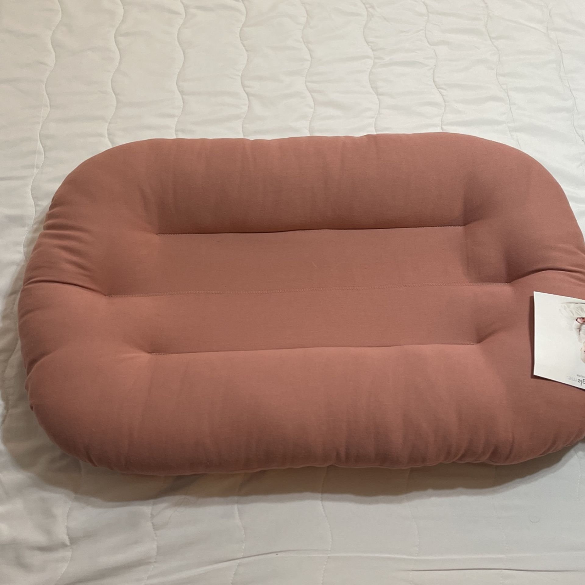 Snuggle Me Infant Lounger