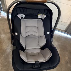 NUNA Car Seat 