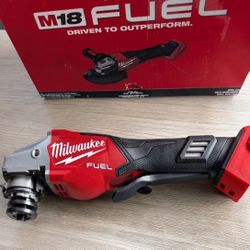 Milwaukee 4-1/2 in. > 6in. Braking Grinder🧰Tool Only 