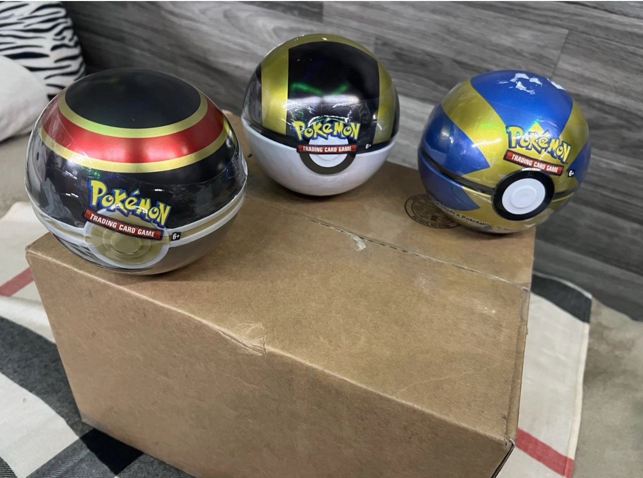 PokeBall [ 3 Luxury Ball ] New Sealed Pokemon TCG 3-Packs + 1 Coin H-24