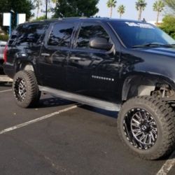 08 2500 Suburban 4x4