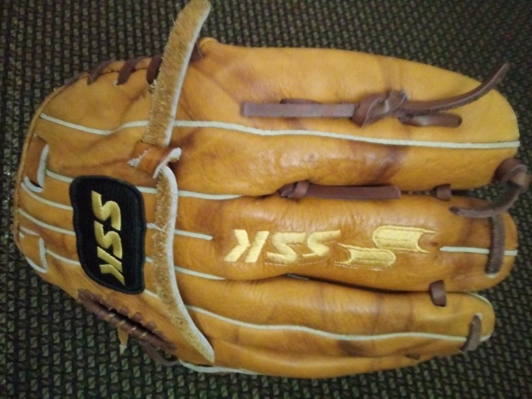 Ssk baseball glove mitt softball