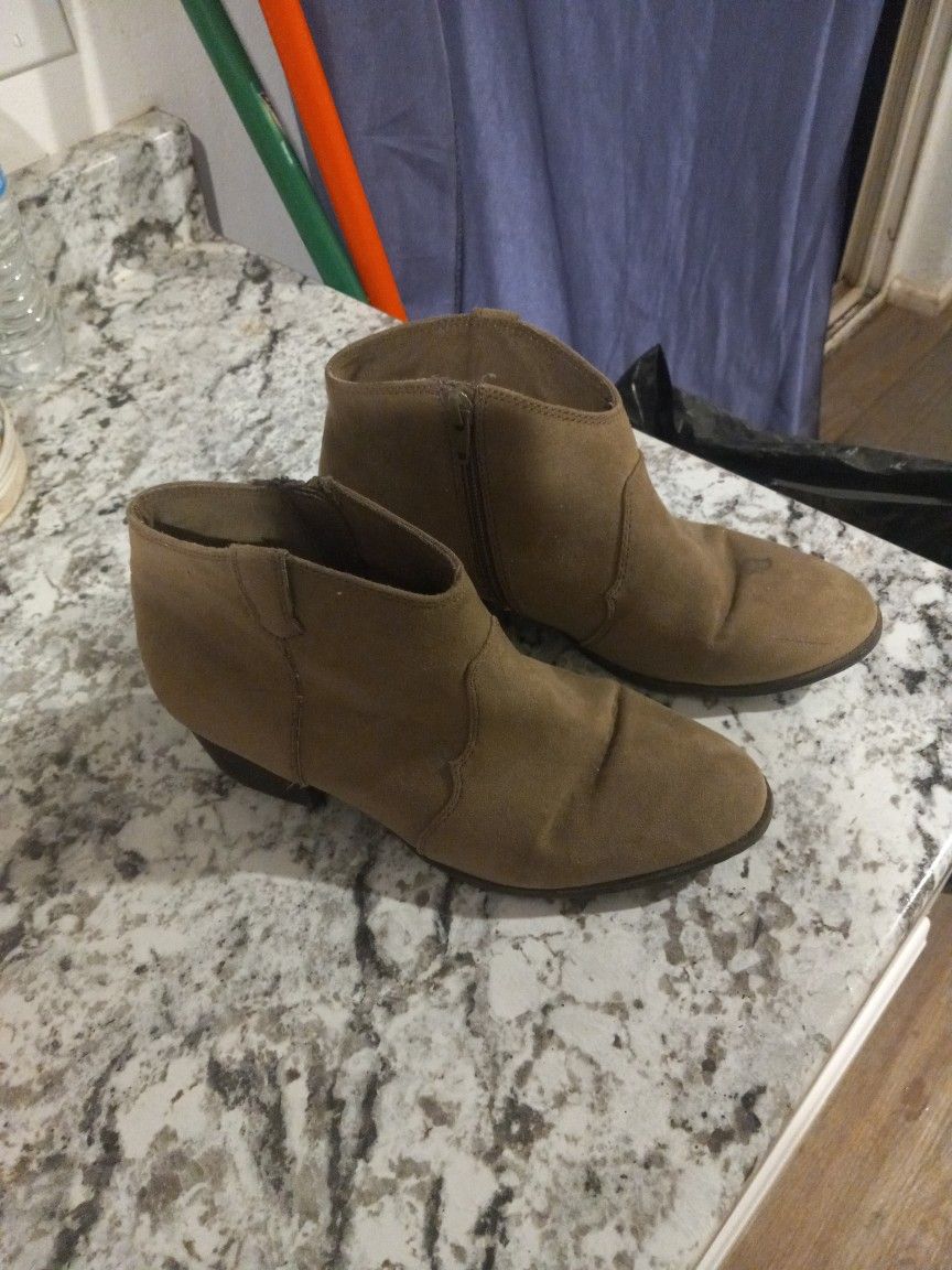 Suede Boots Size 4 And Backpack Walking For For Infant Or Toddler