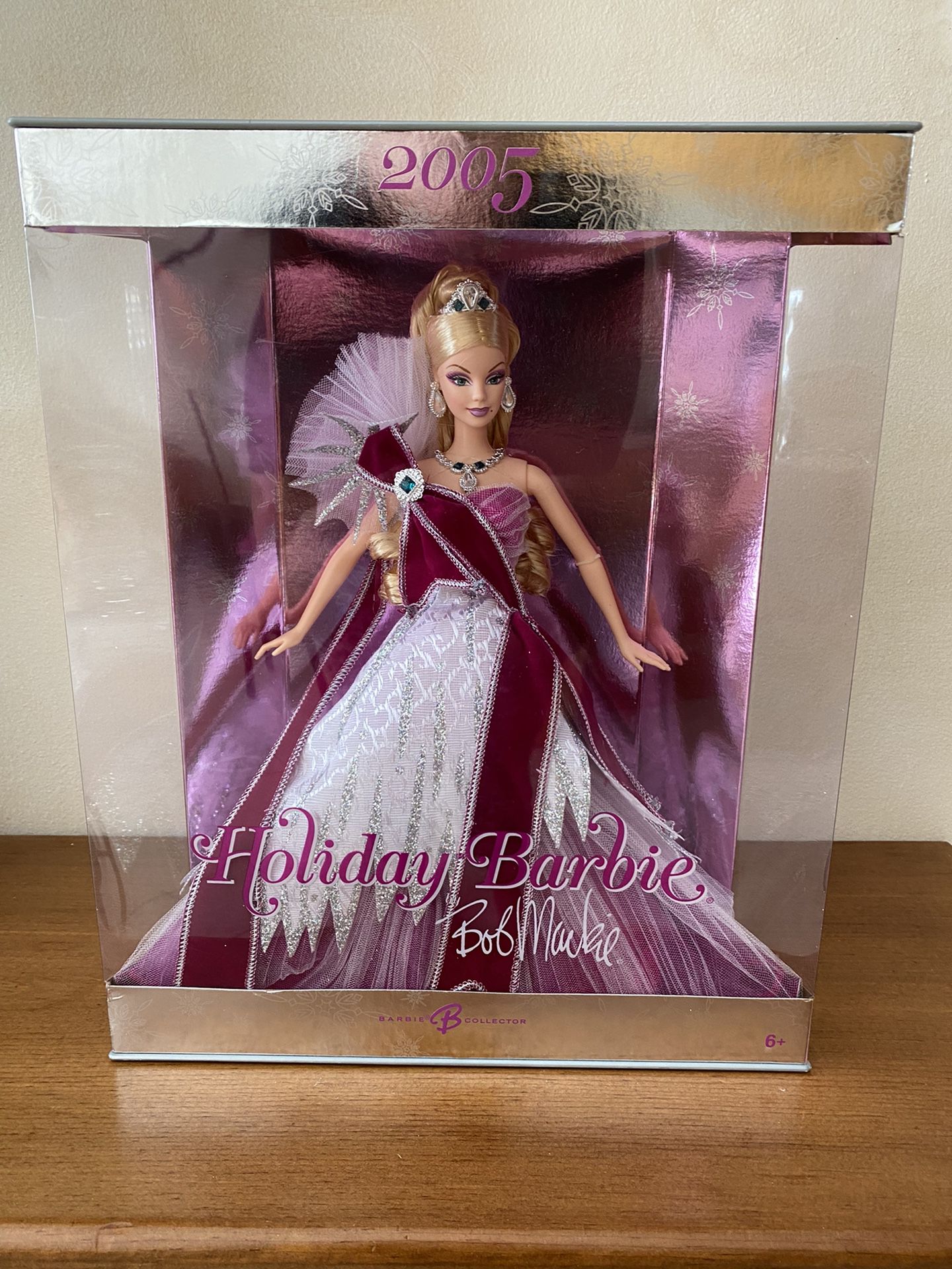 Holiday Collection Barbie 2005 Bob Mackie ~ Never Opened 
